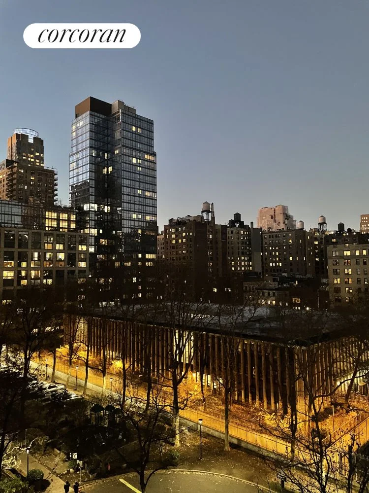 Studio for Sale in Manhattan – New York, NY - 7