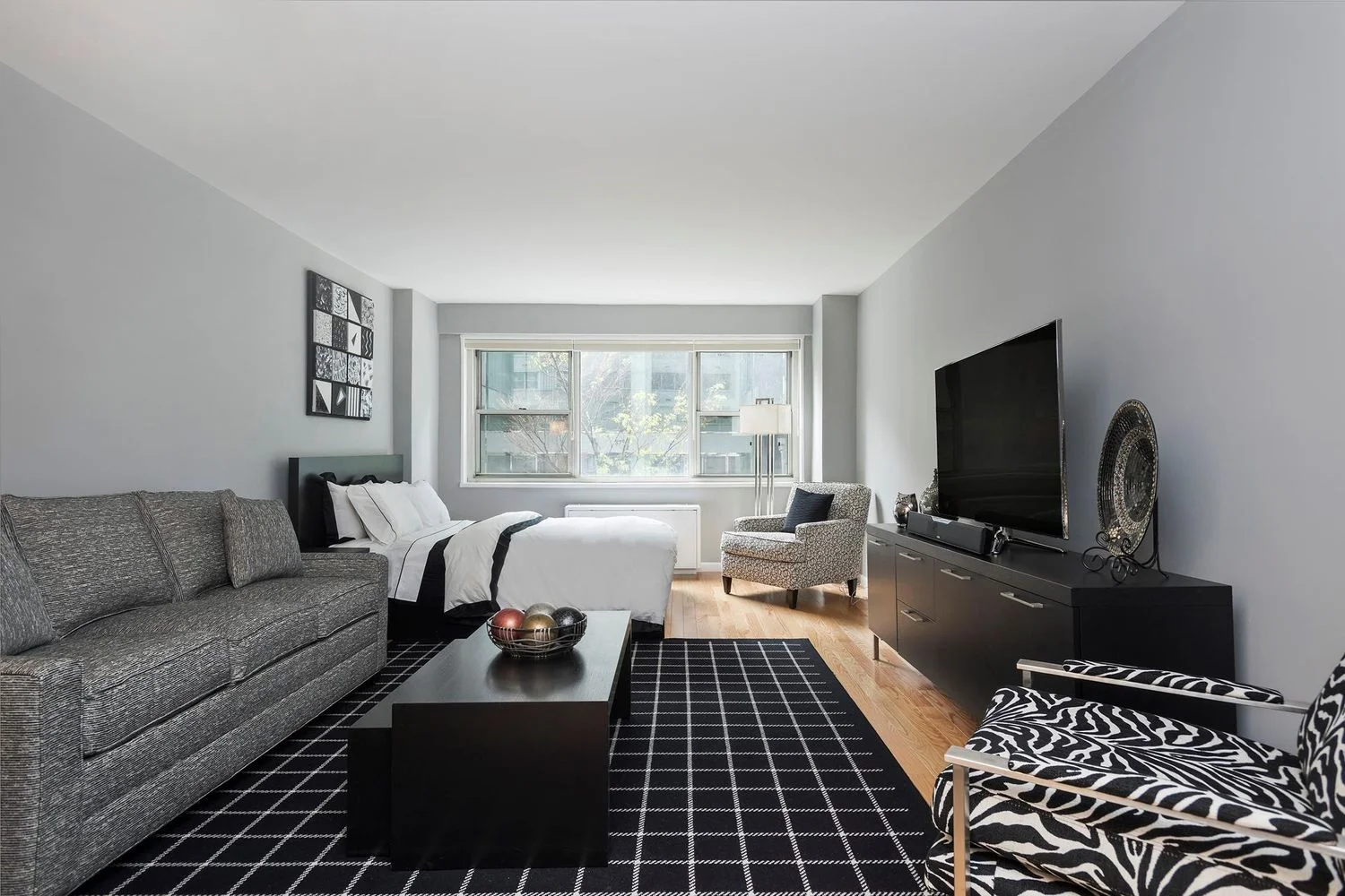 Studio for Sale in Manhattan – New York, NY - 1