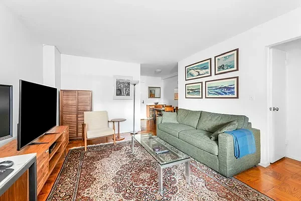 Studio for Sale in Manhattan – New York, NY - 4