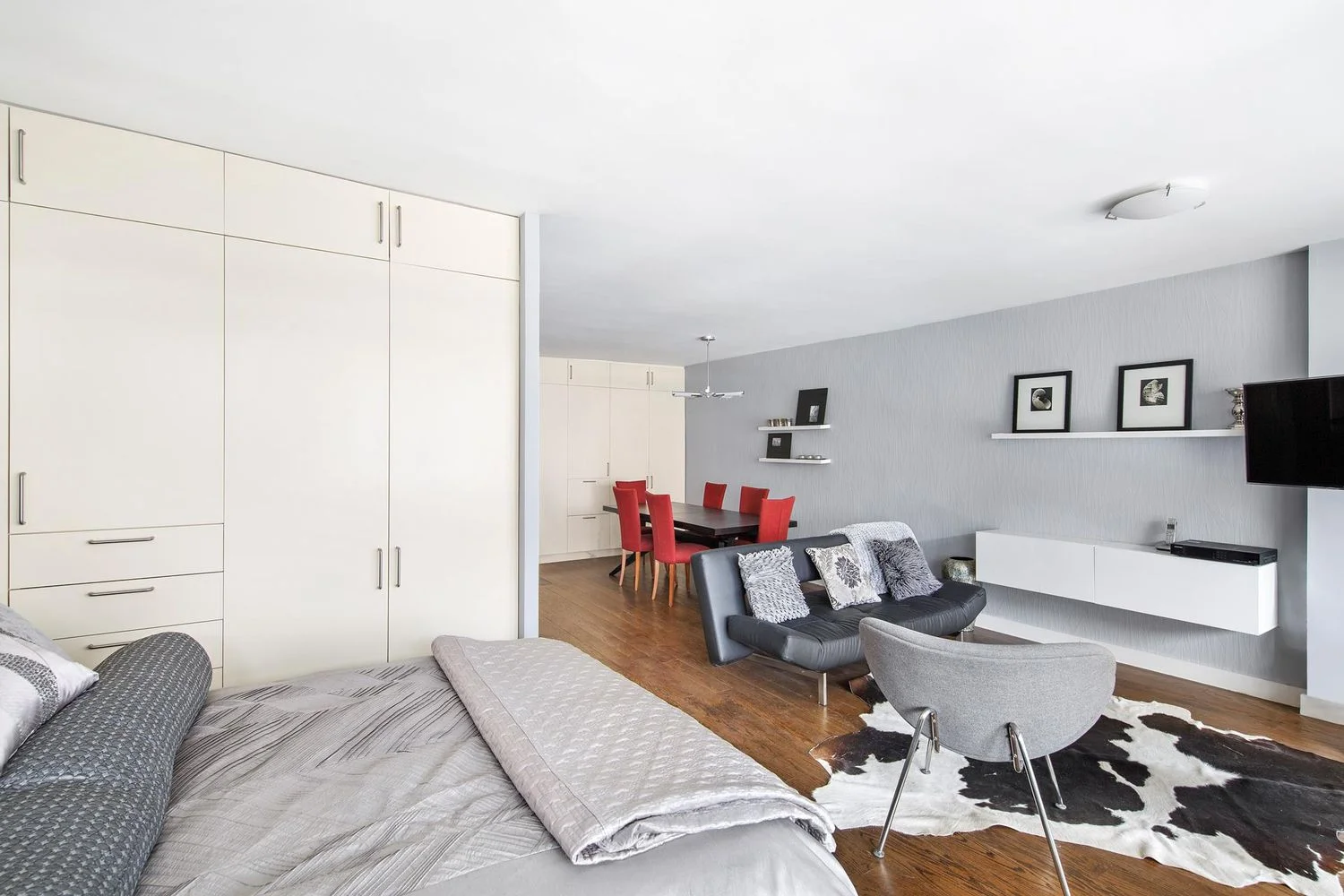Studio for Sale in Manhattan – New York, NY - 3