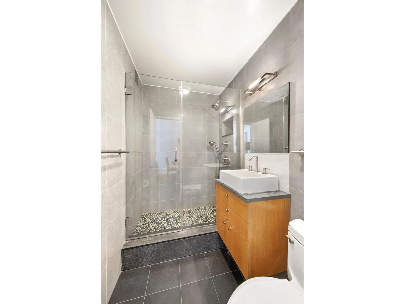 Studio for Sale in Manhattan – New York, NY - 5