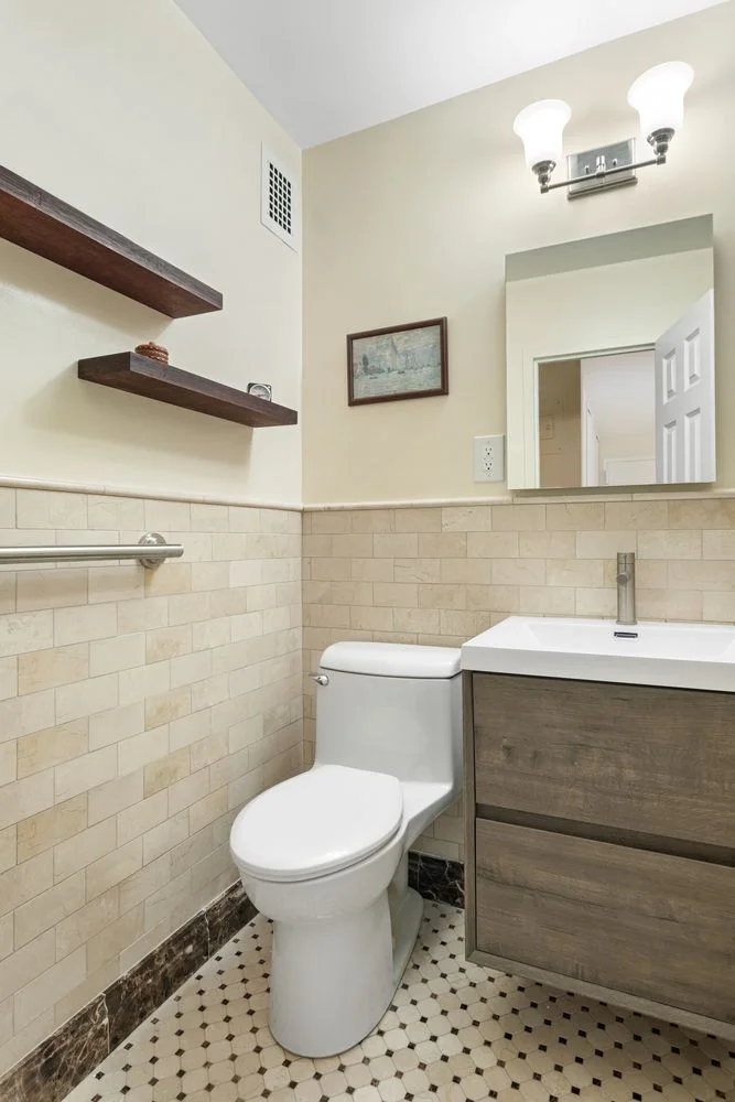 Studio for Sale in Manhattan – New York, NY - 7