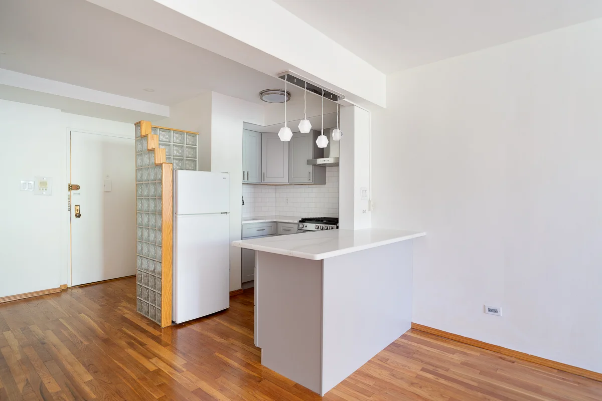 Studio for Sale in Manhattan – New York – NY - 6