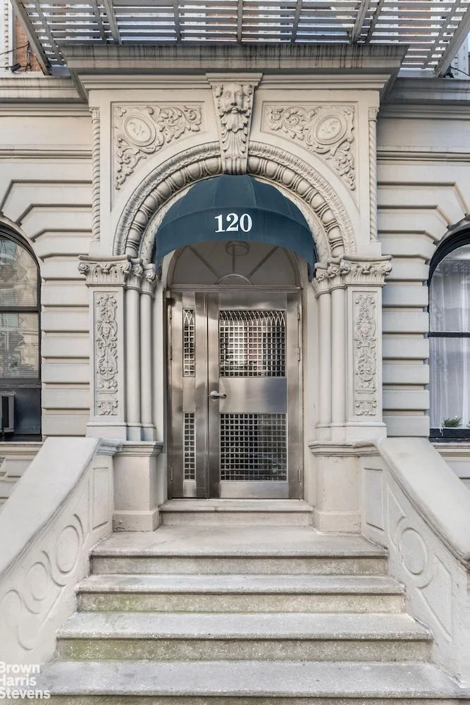 Studio for Sale at 120 East 83rd Street, Unit 1D – Manhattan – New York – NY - 1
