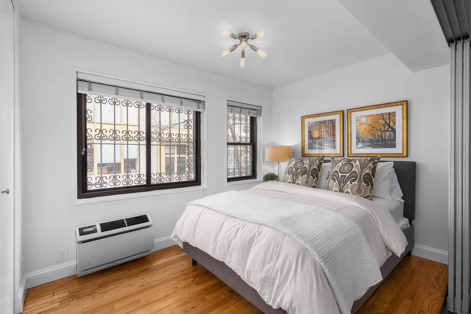 1 Bedroom Studio for Sale in Manhattan – New York, NY - 2
