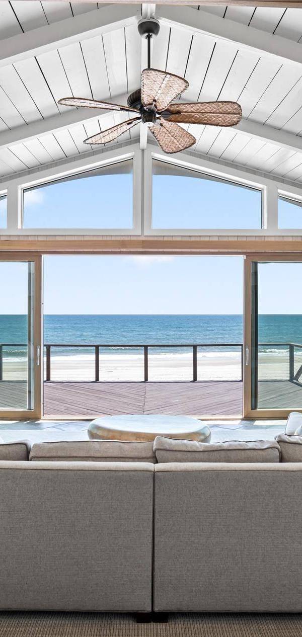 7 Bedroom Oceanfront Home for Sale in Quogue, NY, USA