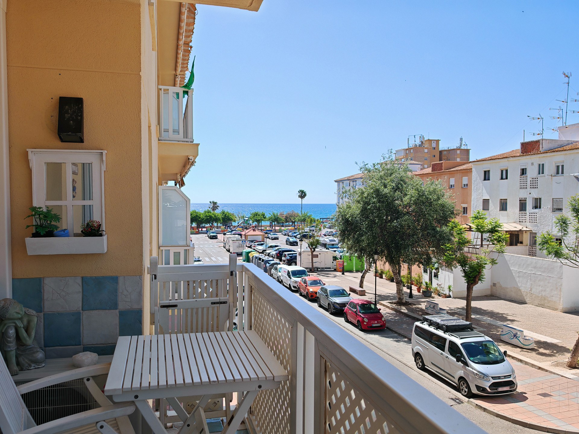 Appartement en Bord de Mer avec Vue Mer à Vendre à Manilva, Costa del Sol - 2