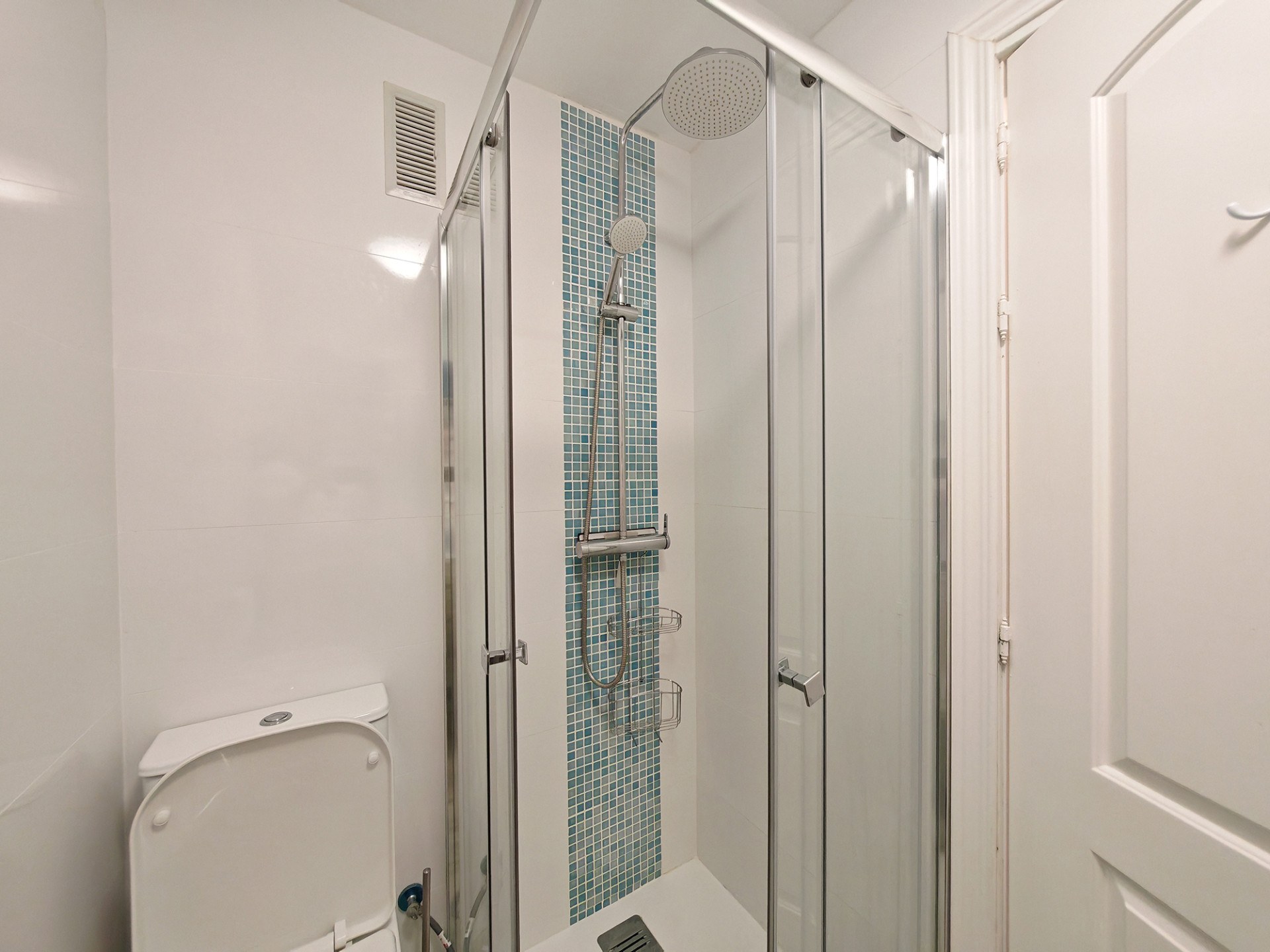 Appartement en Bord de Mer avec Vue Mer à Vendre à Manilva, Costa del Sol - 5