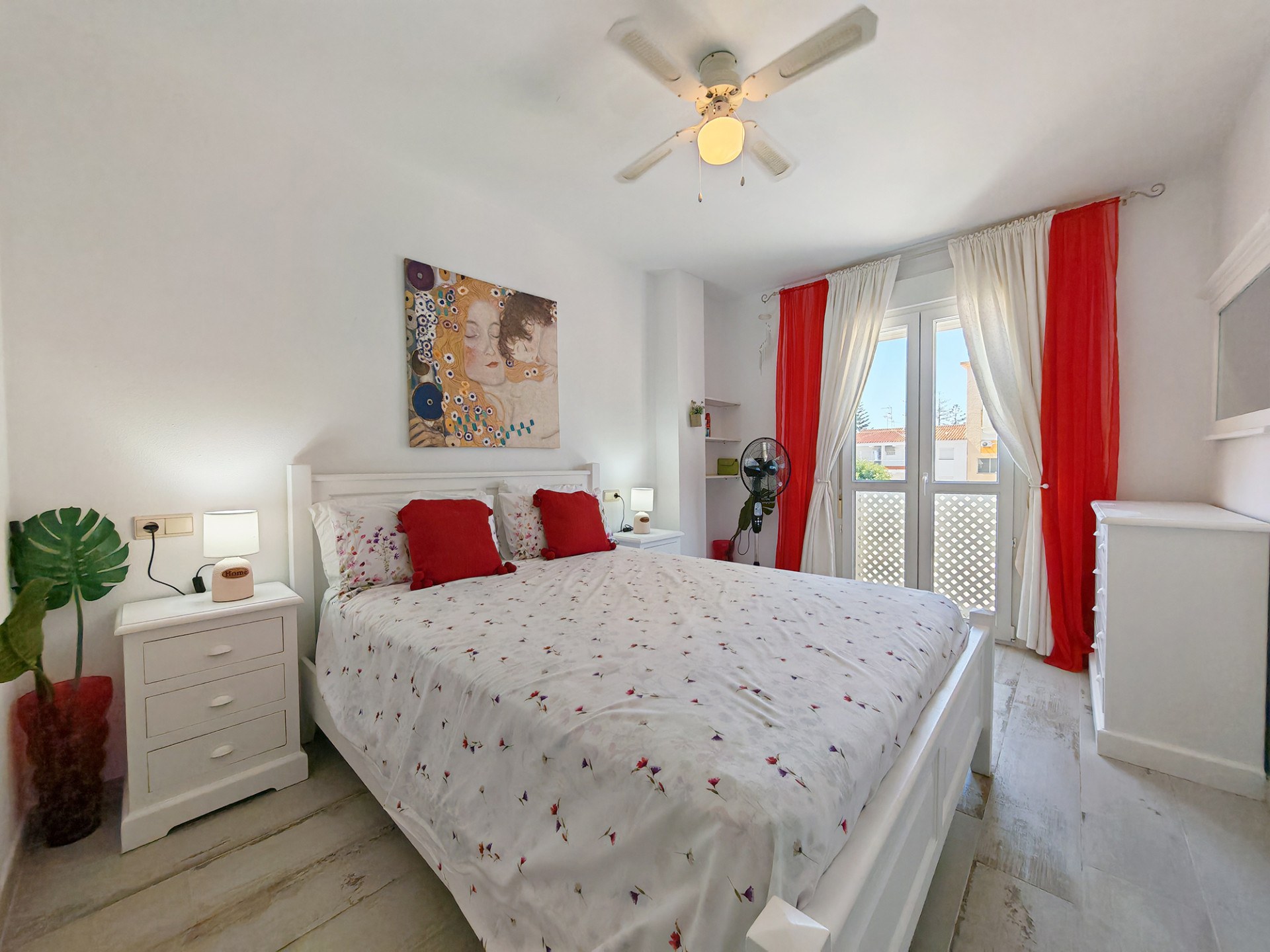 Appartement en Bord de Mer avec Vue Mer à Vendre à Manilva, Costa del Sol - 7