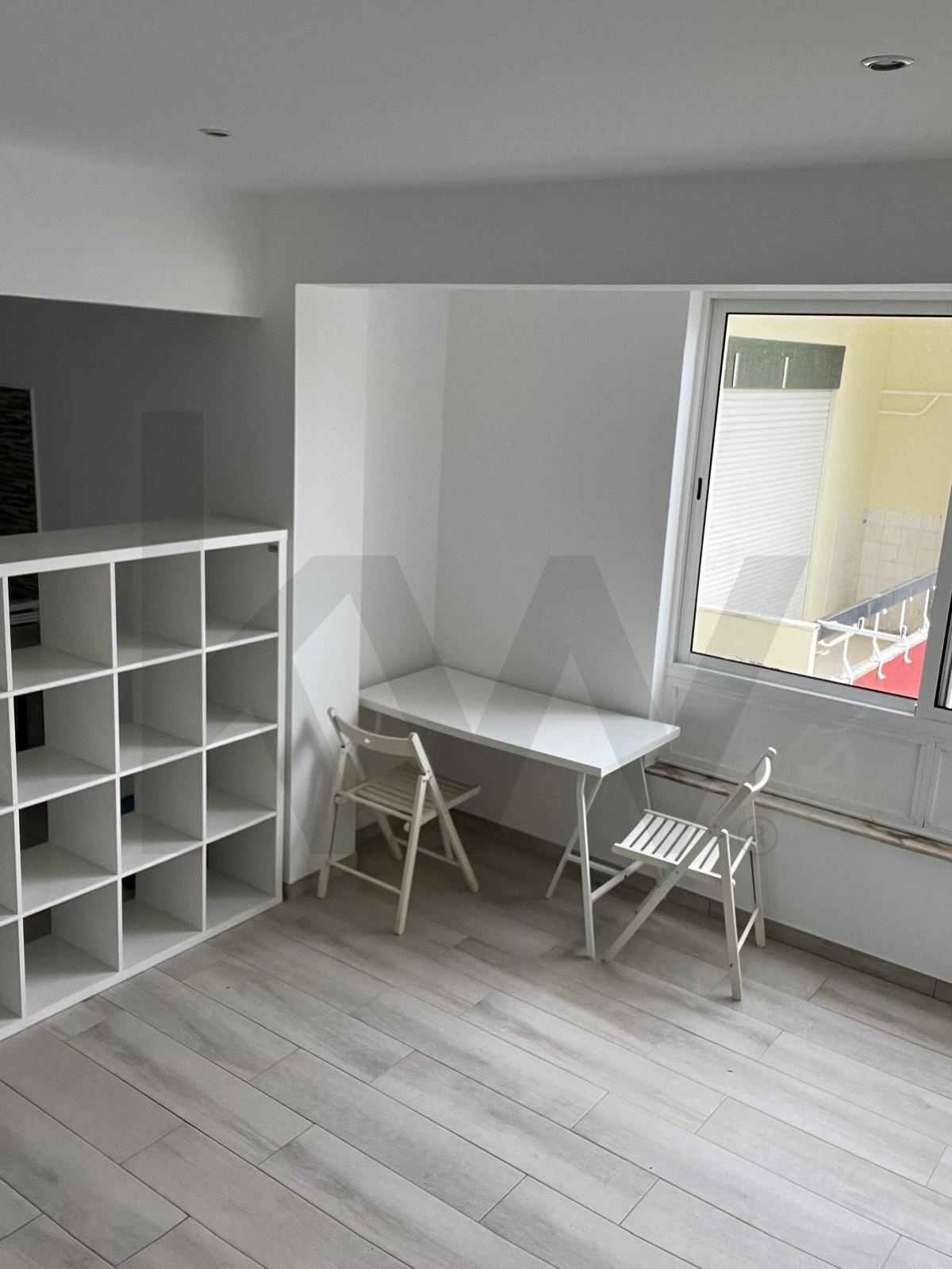 Apartamento à Venda em Amadora - Lisboa - Portugal - 4