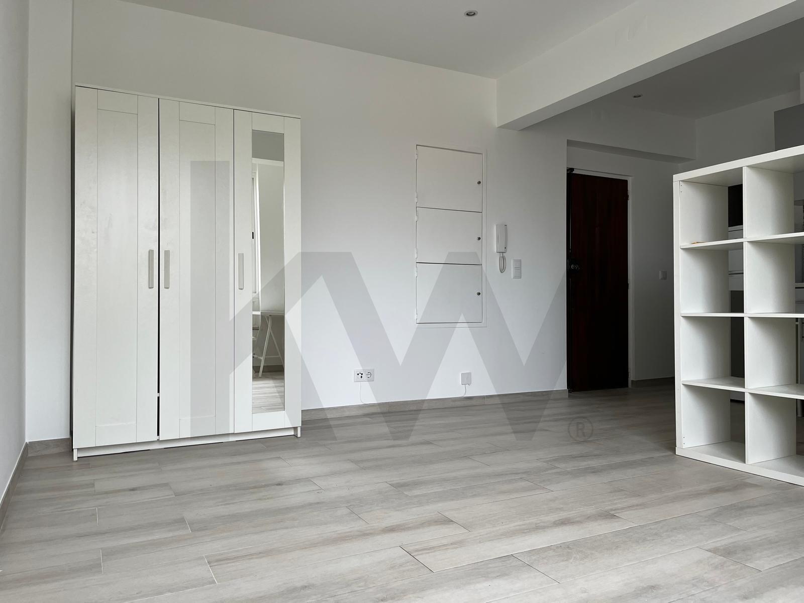 Apartamento à Venda em Amadora - Lisboa - Portugal - 6