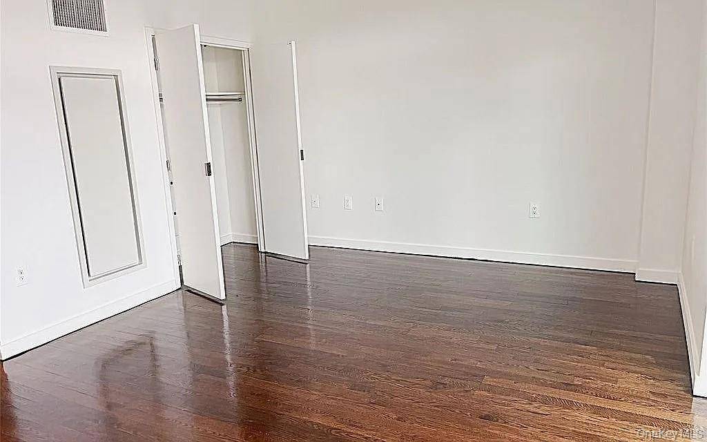 Apartamento en Venta en Astoria - Nueva York - EE. UU. - 4