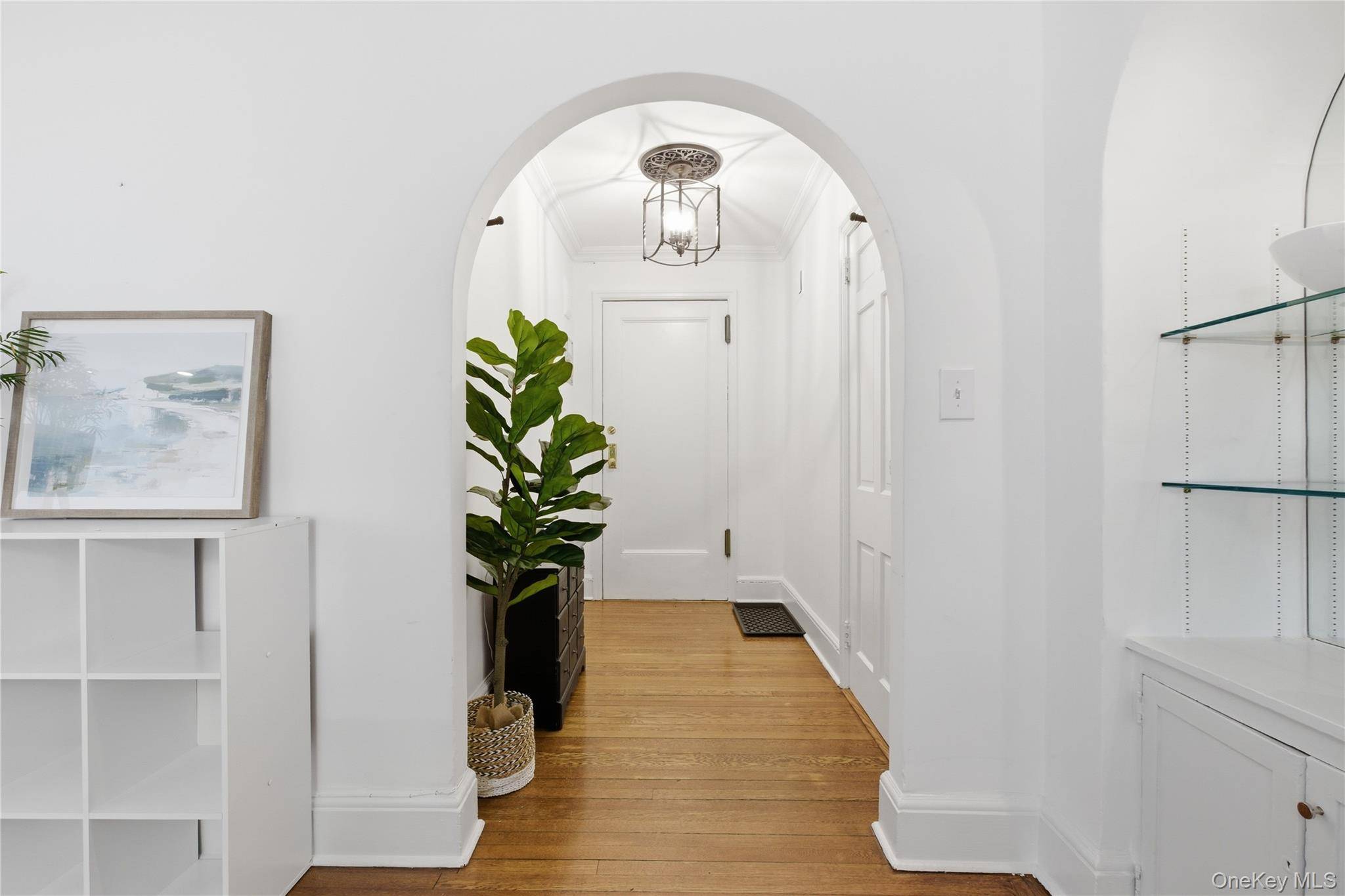 Studio Home for Sale in Bronxville - New York - USA - 6