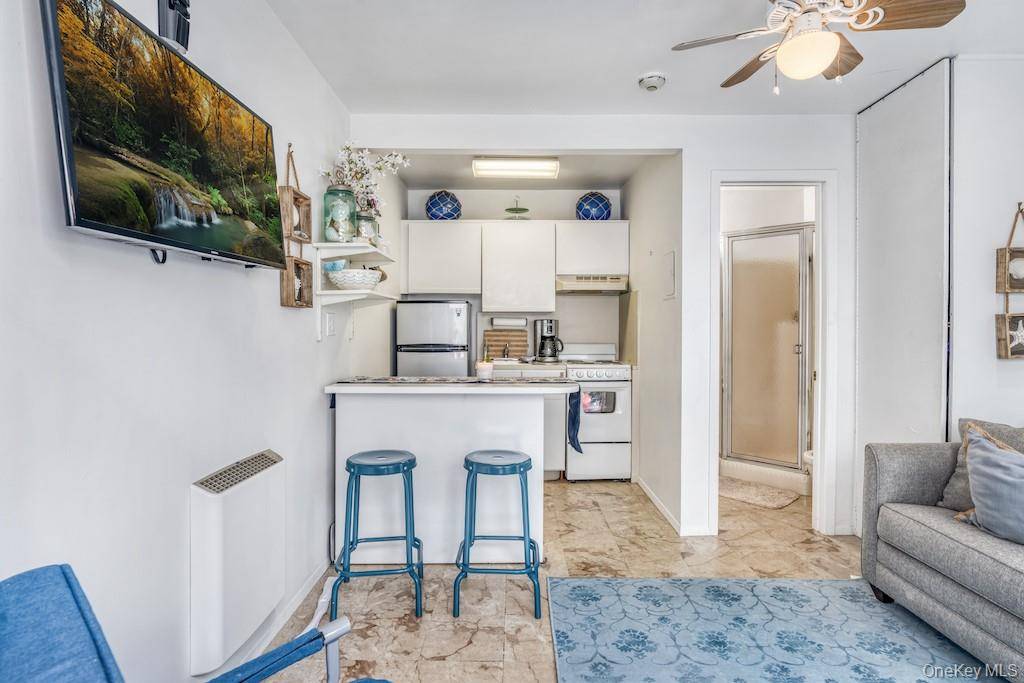Apartamento à Venda em Cherry Grove - Nova Iorque - EUA - 2