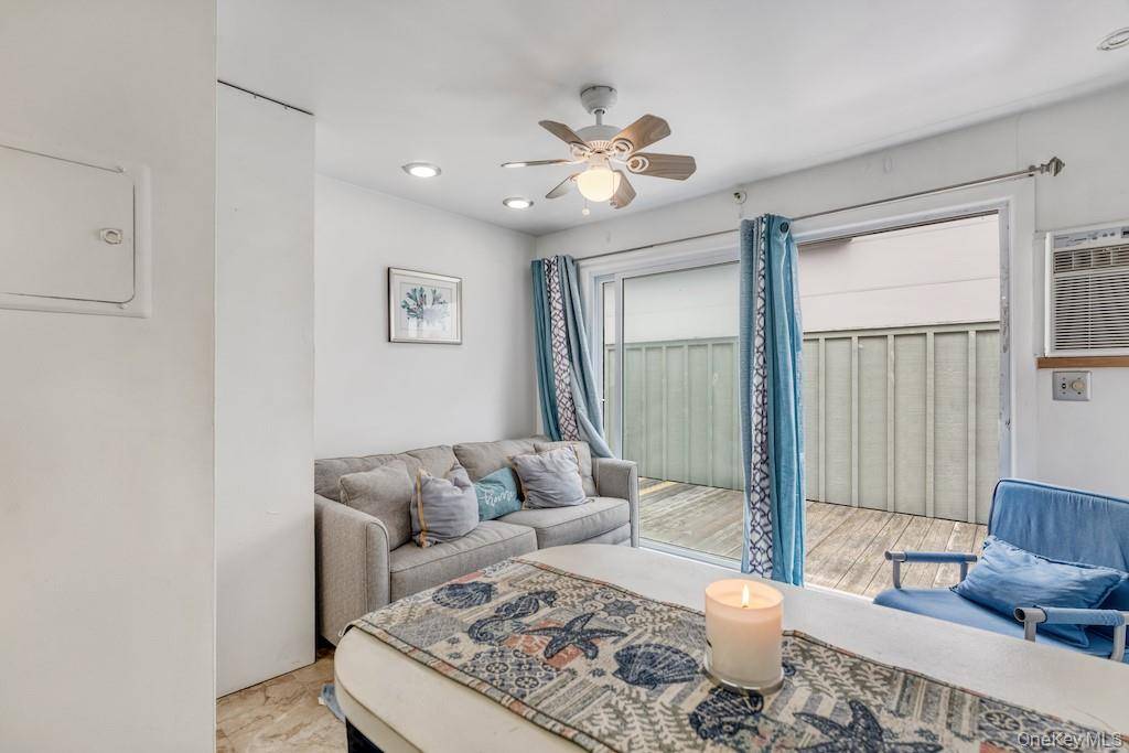 Apartamento à Venda em Cherry Grove - Nova Iorque - EUA - 3