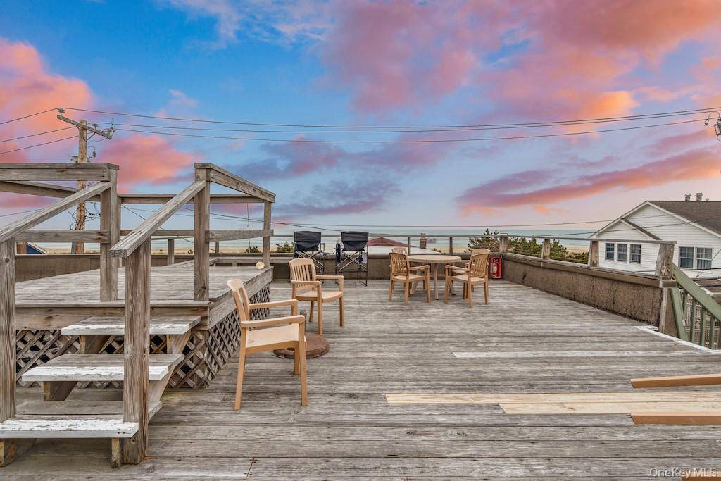 Apartamento à Venda em Cherry Grove - Nova Iorque - EUA - 5