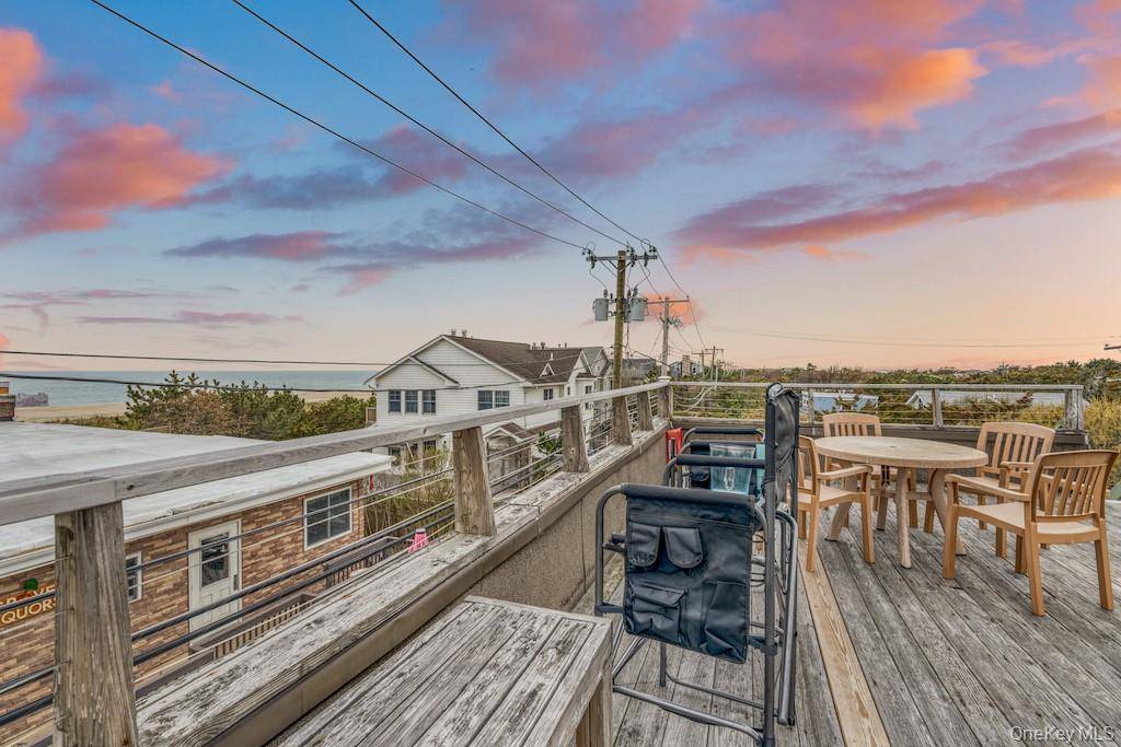 Apartamento à Venda em Cherry Grove - Nova Iorque - EUA - 7