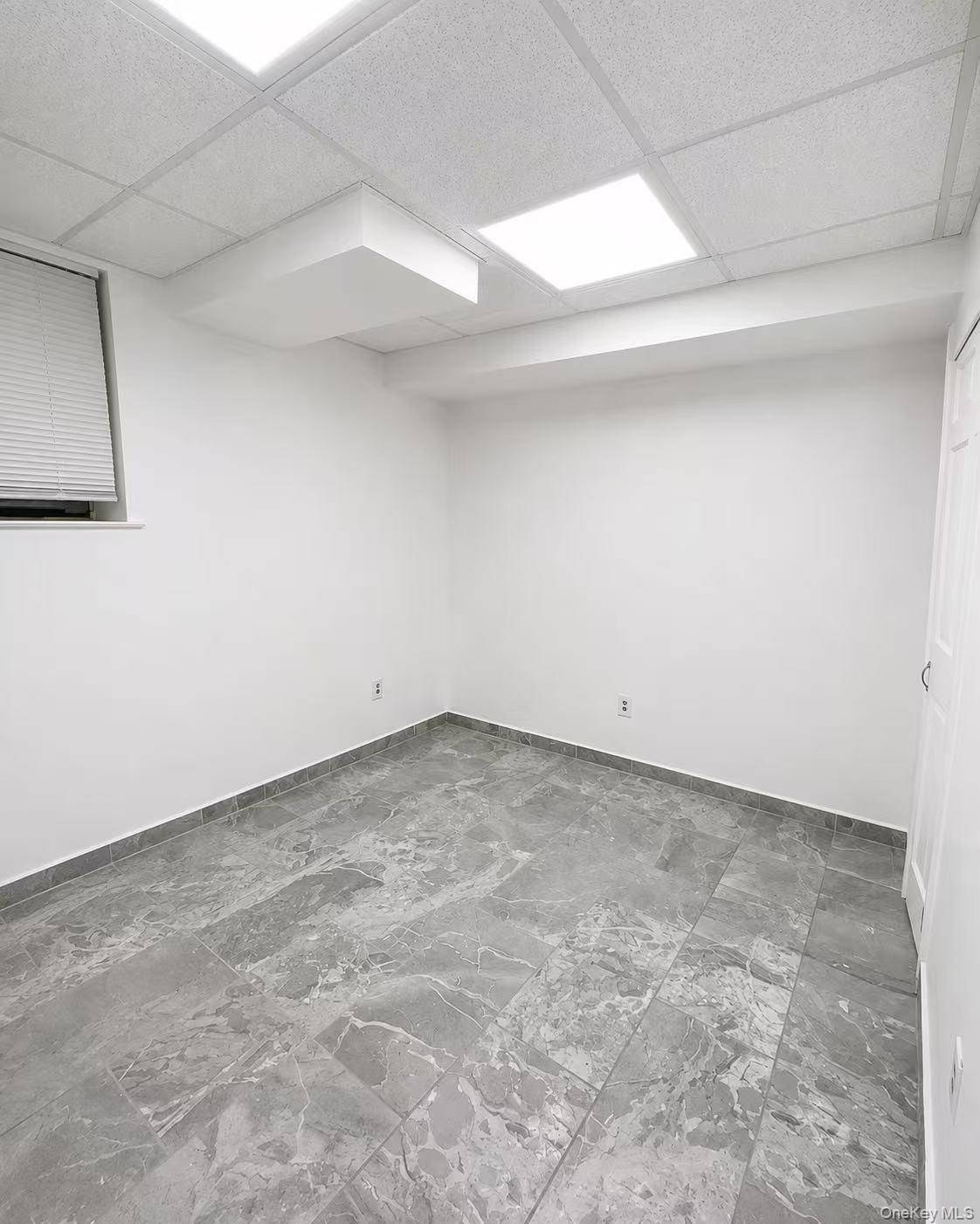 Apartamento à Venda em College Point - Nova Iorque - EUA - 3
