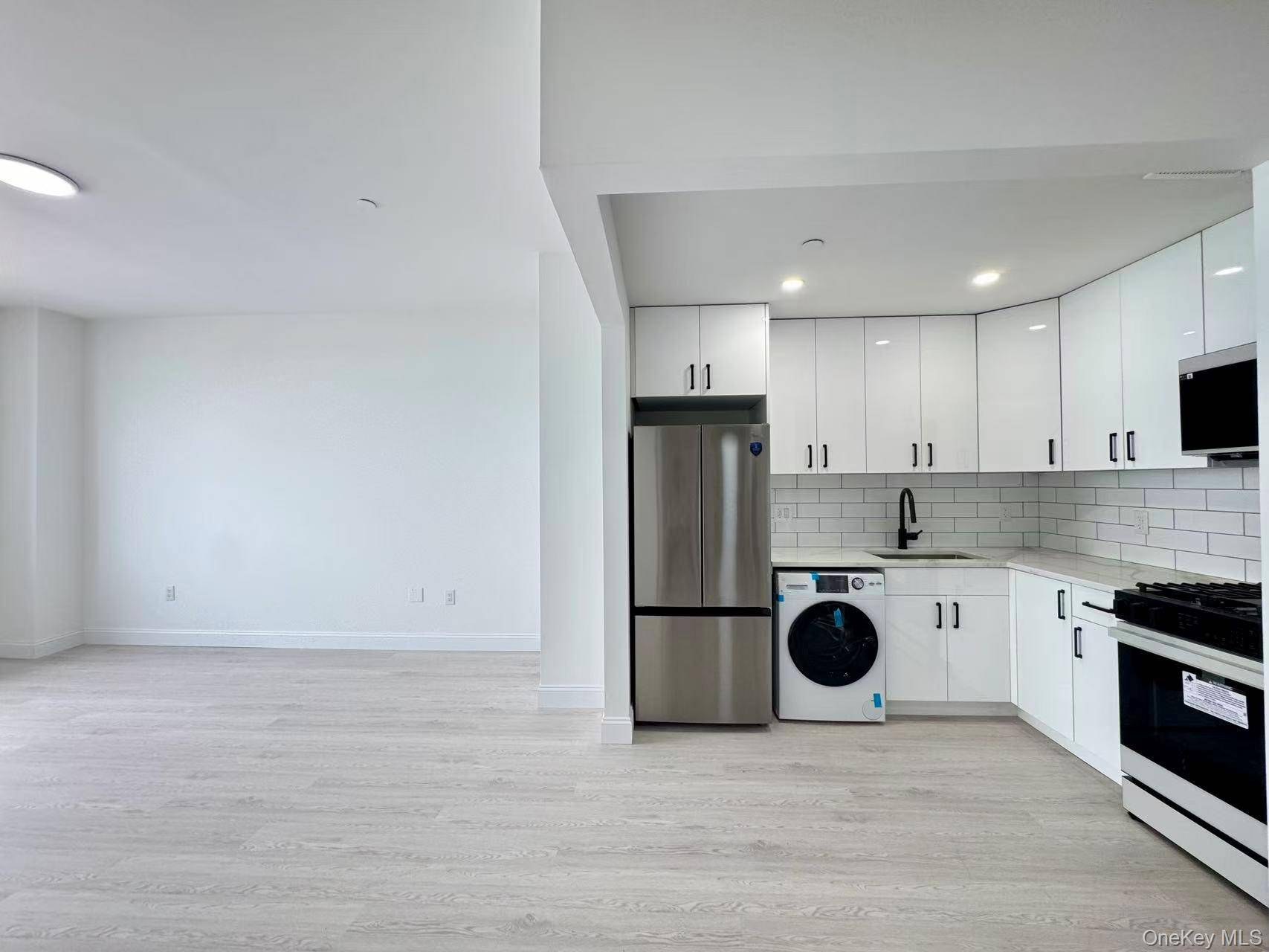 Apartamento à Venda em College Point - Nova Iorque - EUA - 5