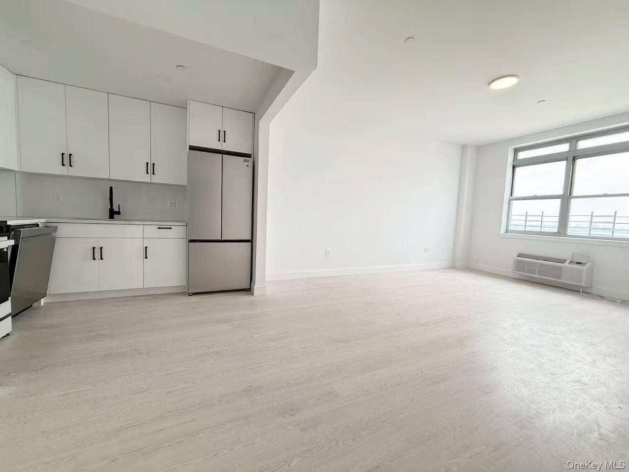 Apartamento à Venda em College Point - Nova Iorque - EUA - 7