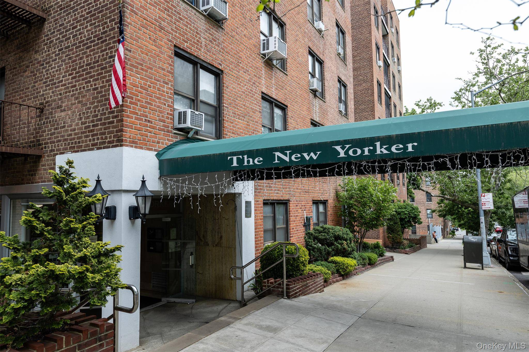 Apartamento à Venda em Forest Hills - Nova Iorque - EUA - 1