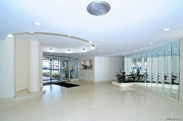 Apartamento à Venda em Forest Hills - Nova Iorque - EUA - 8
