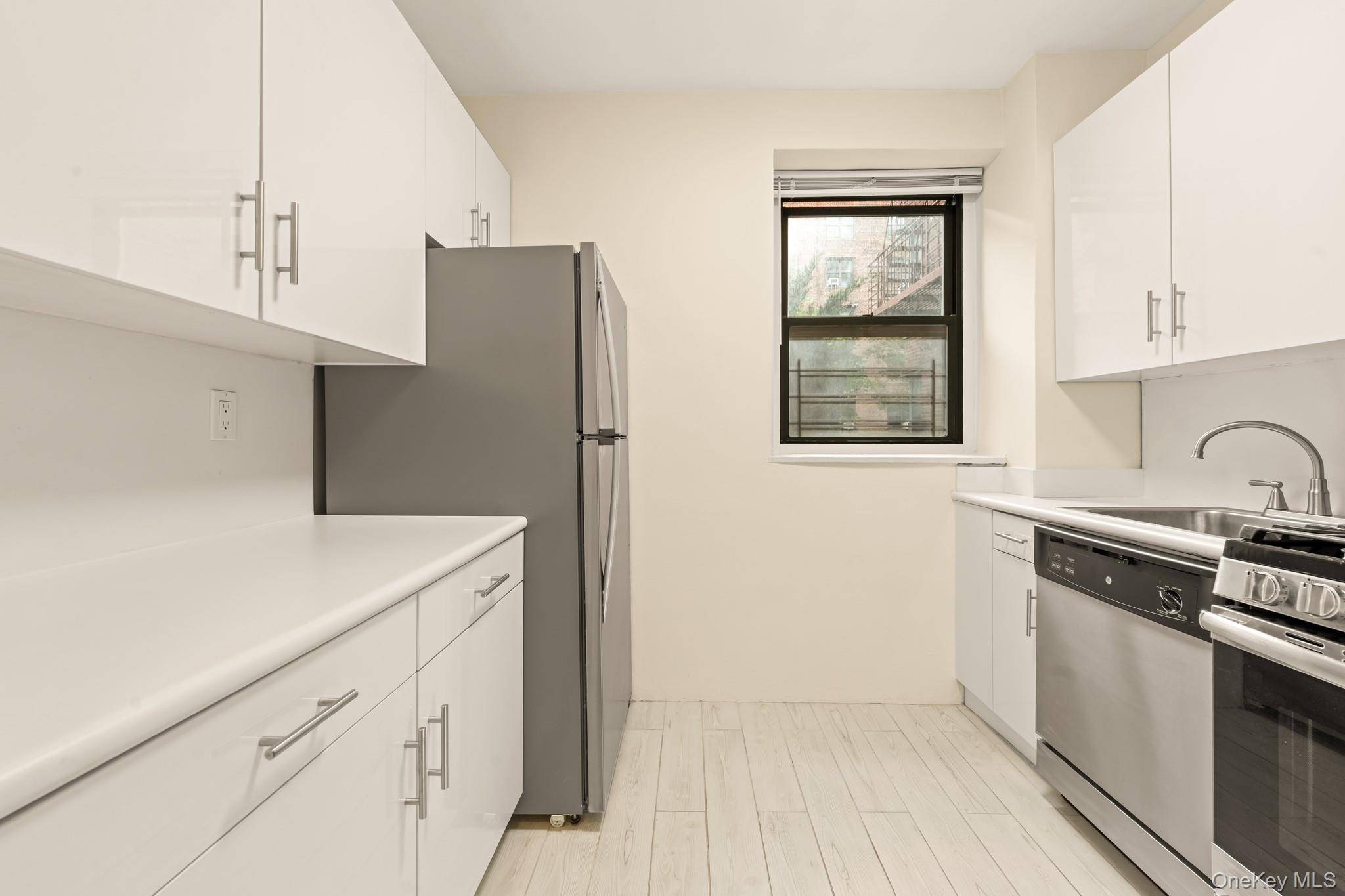 Apartamento à Venda em Jackson Heights - Nova Iorque - EUA - 7