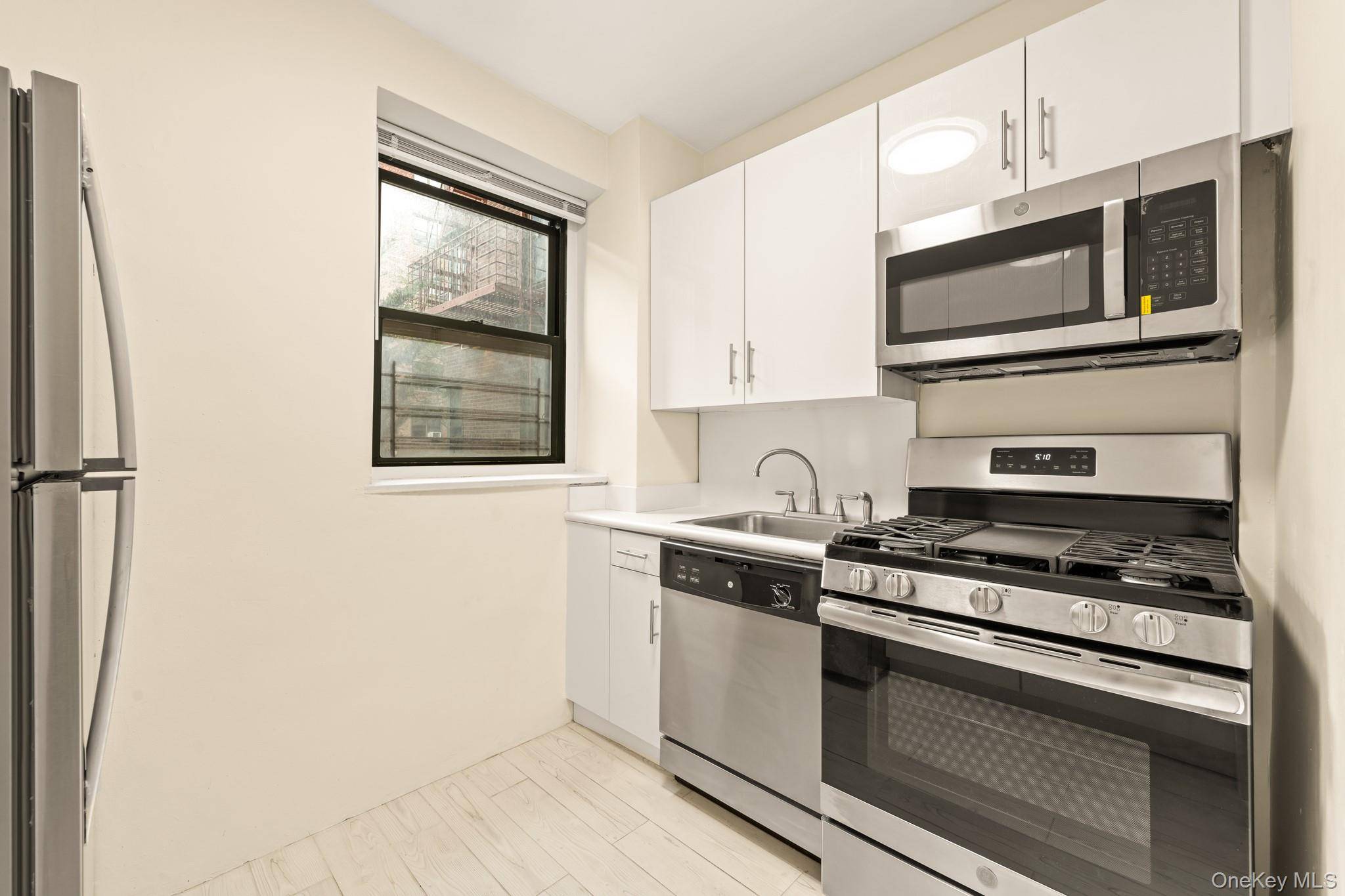 Apartamento à Venda em Jackson Heights - Nova Iorque - EUA - 8