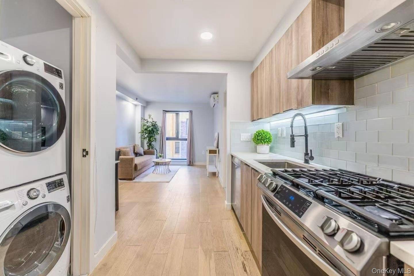 Appartement à Vendre à Jackson Heights - New York - États-Unis - 3