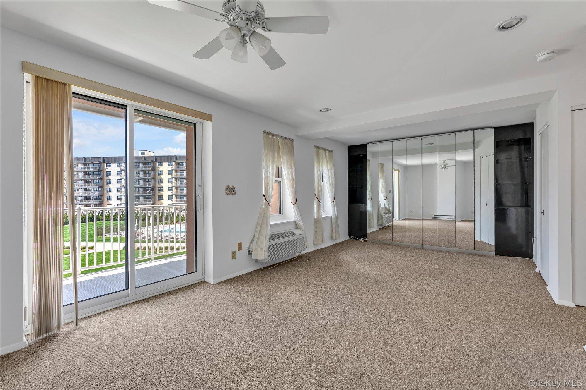 Apartamento à Venda em Lido Beach - Nova Iorque - EUA - 3