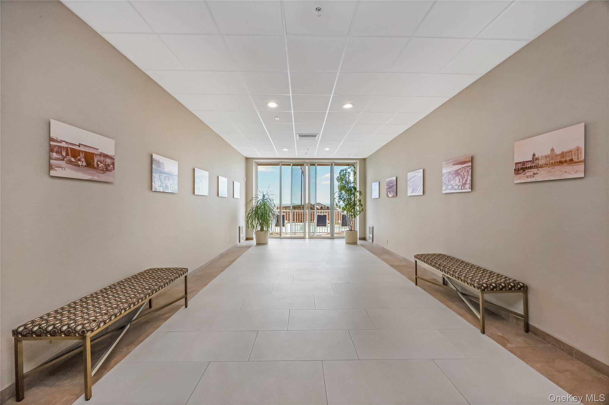 Apartment for Sale in Lido Beach - New York - USA - 4