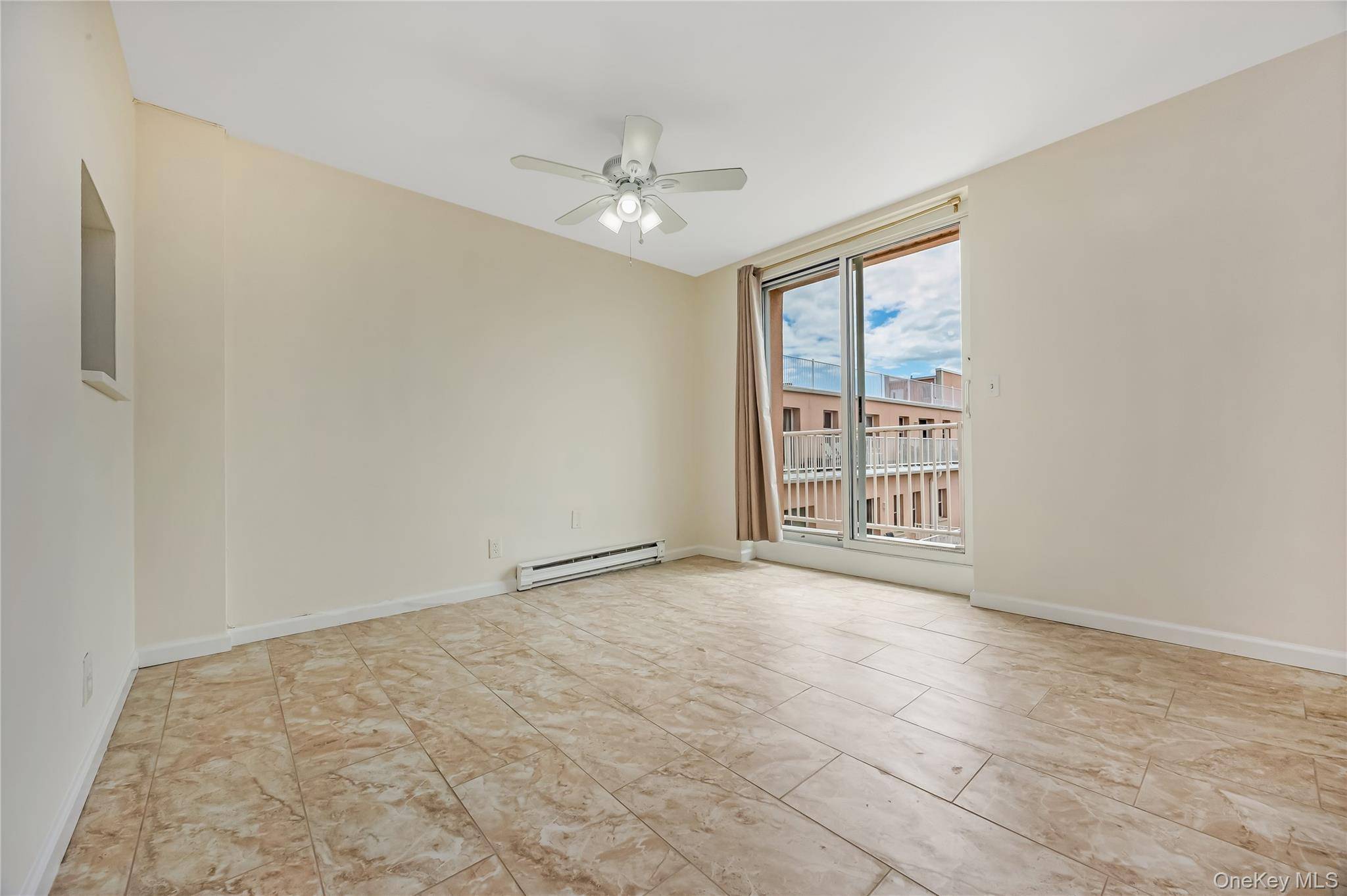 Apartment for Sale in Lido Beach - New York - USA - 7