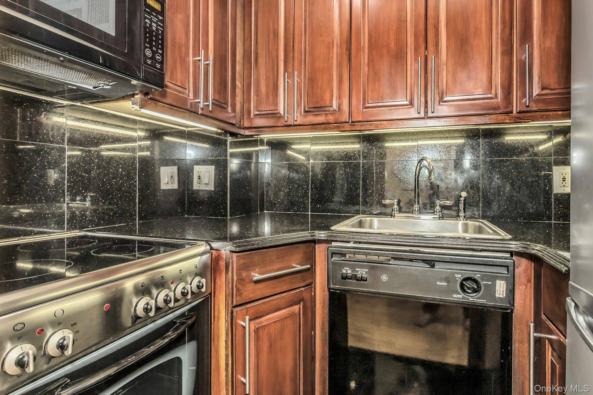 Apartment for Sale in New York - Manhattan - New York - USA - 7