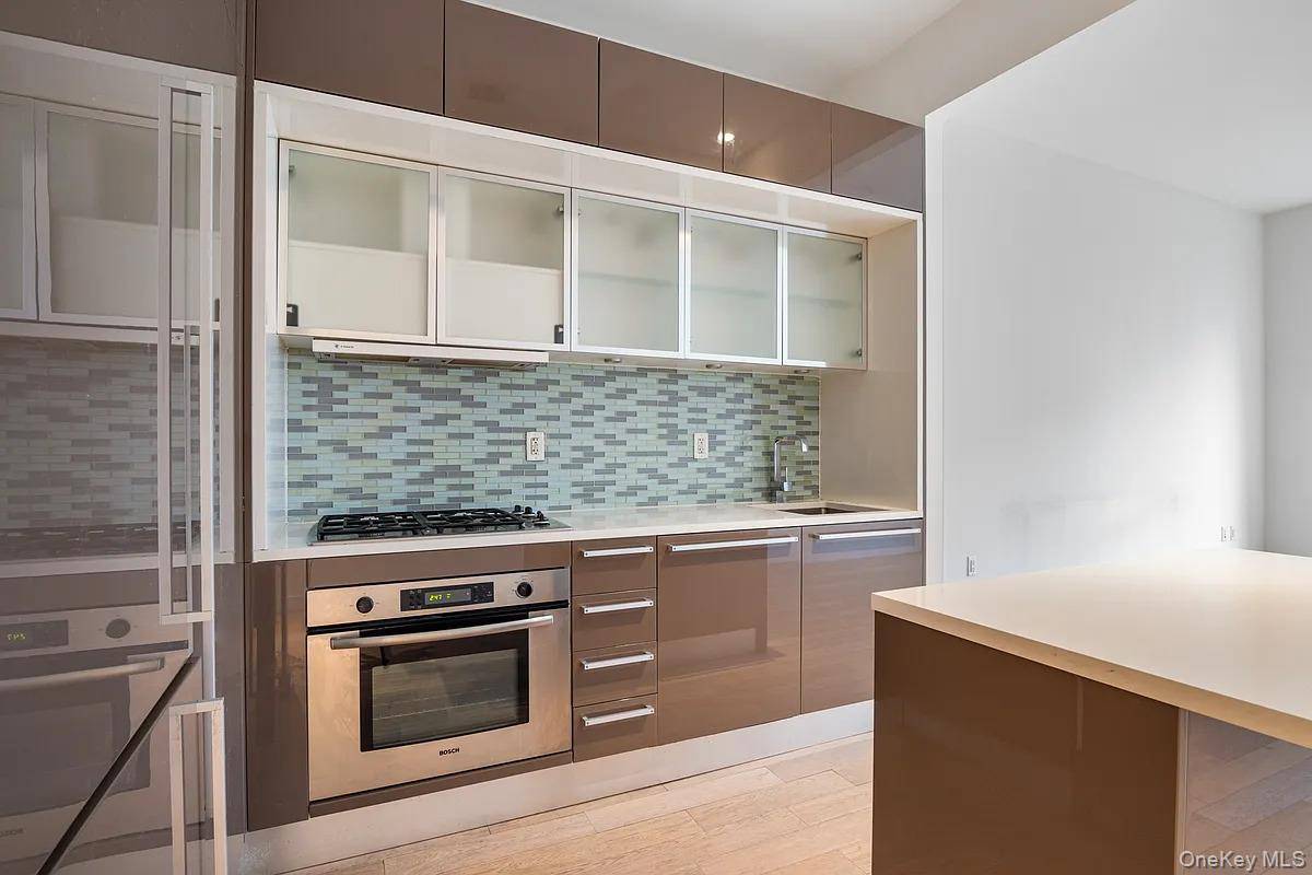 Studio Home for Sale in New York - Manhattan - New York - USA - 3