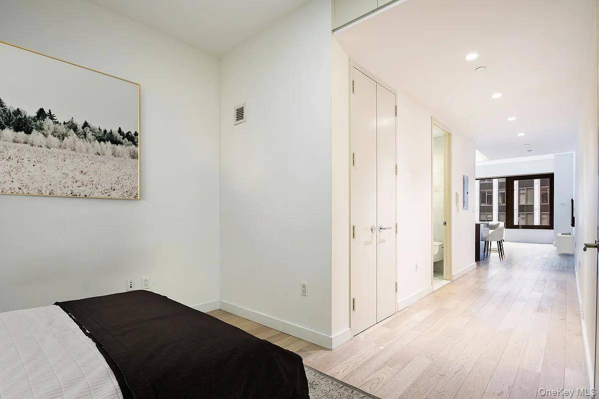 Studio Home for Sale in New York - Manhattan - New York - USA - 8