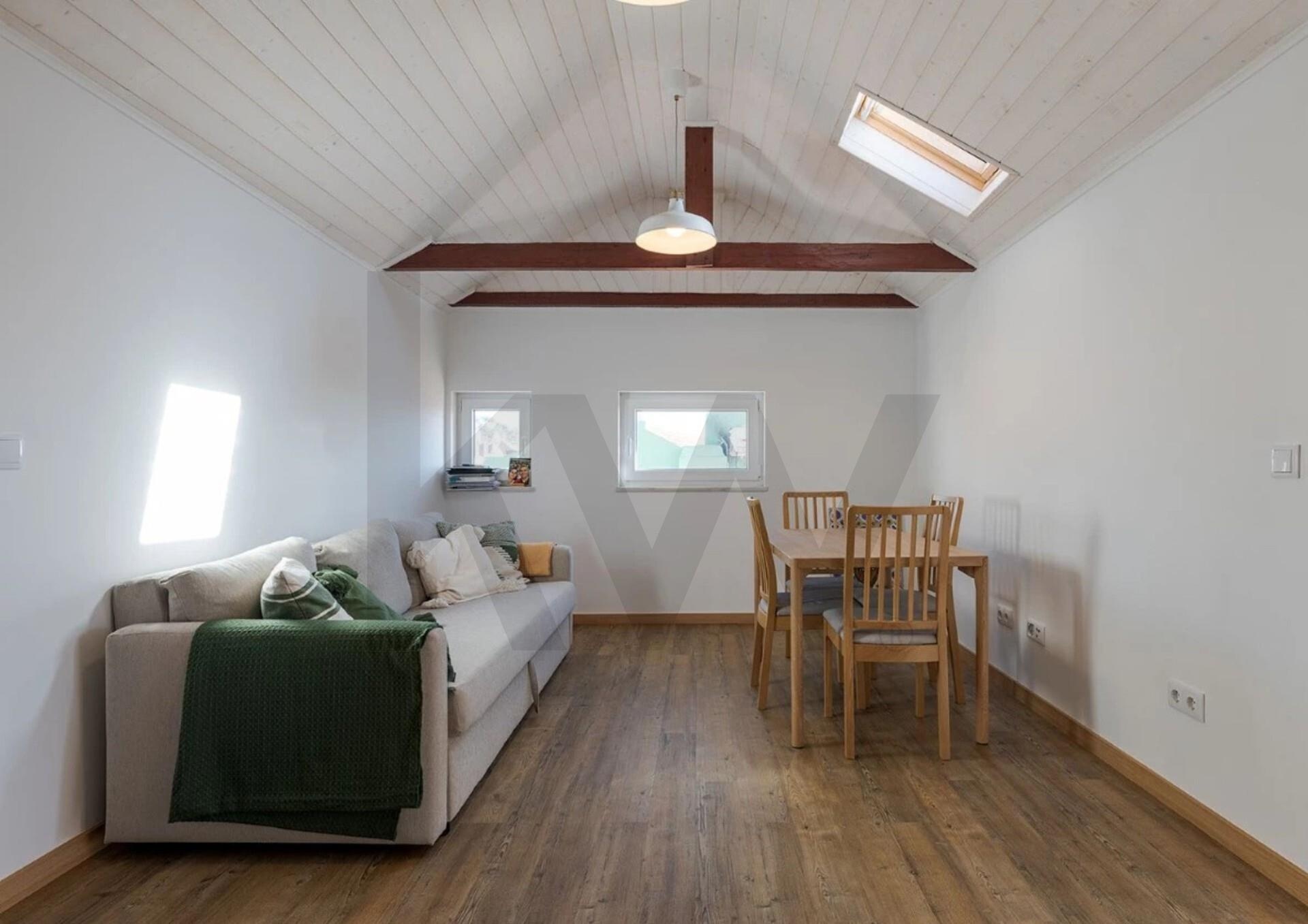 Apartamento à Venda em Oeiras - Lisboa - Portugal - 2
