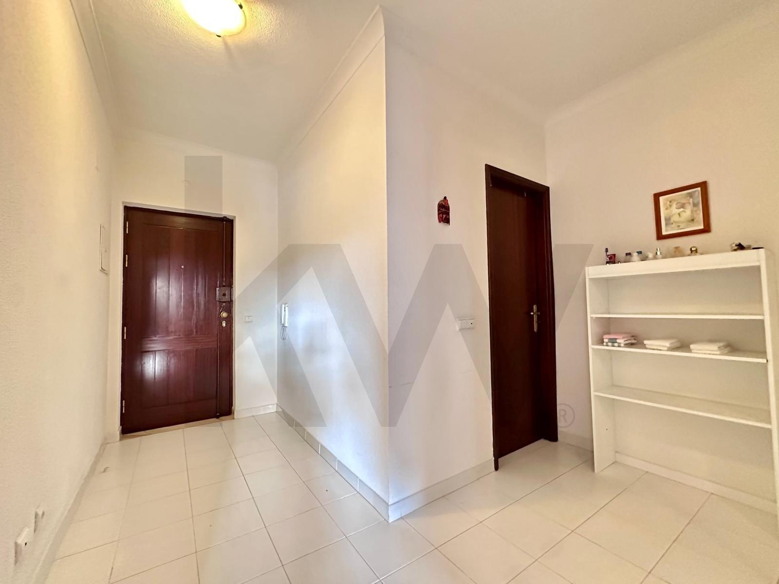 Apartamento à Venda em Portimão - Faro - Portugal - 2