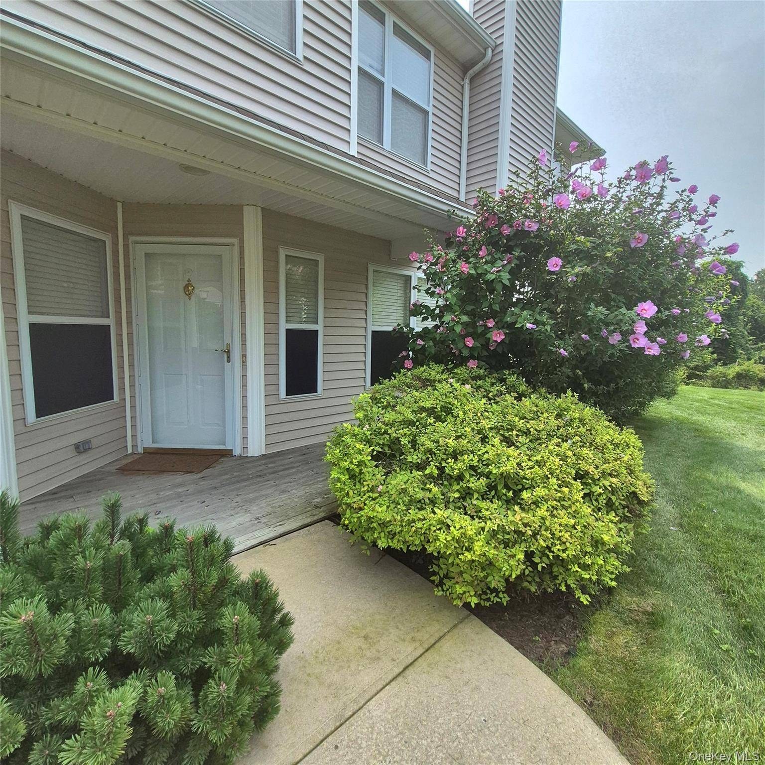 Apartamento à Venda em Riverhead - Nova Iorque - EUA - 1