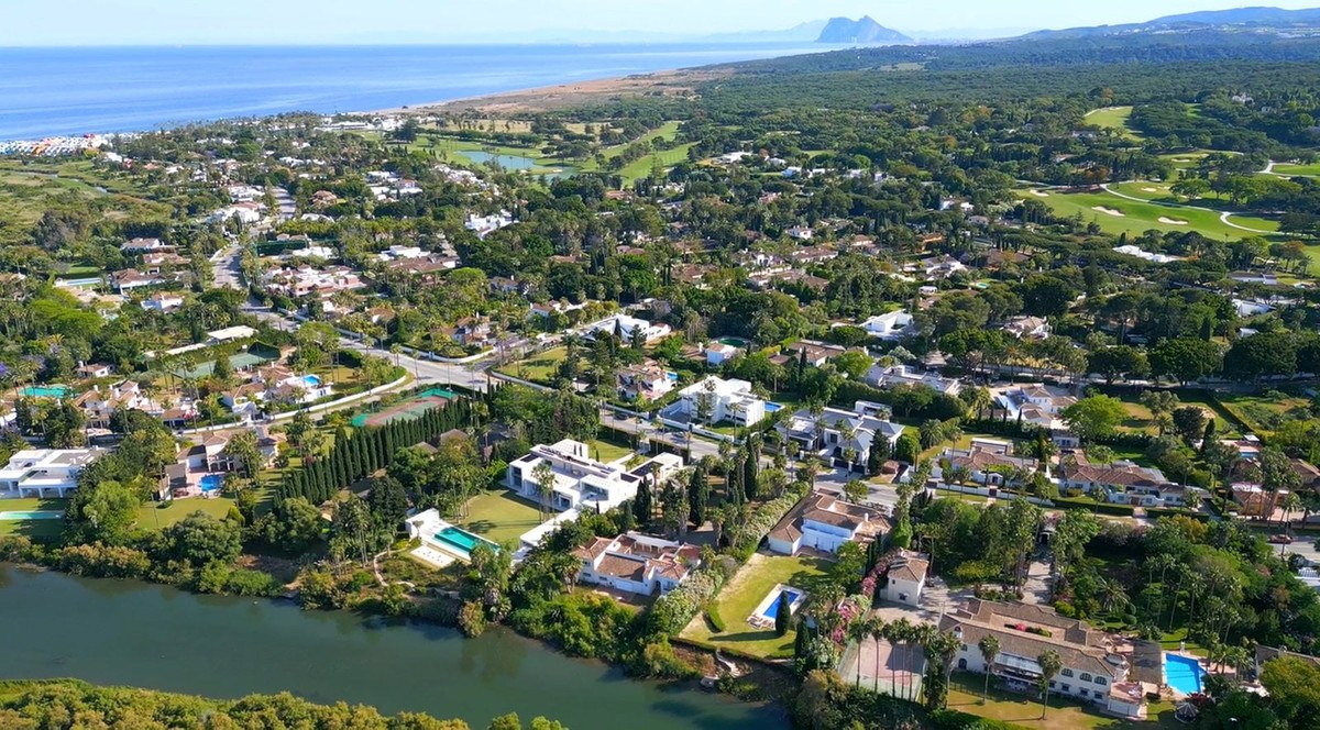 Apartamento à Venda em Sotogrande - Costa del Sol - 1