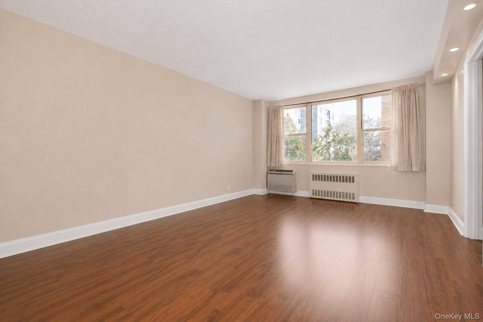 Apartamento à Venda em White Plains - Nova Iorque - EUA - 4