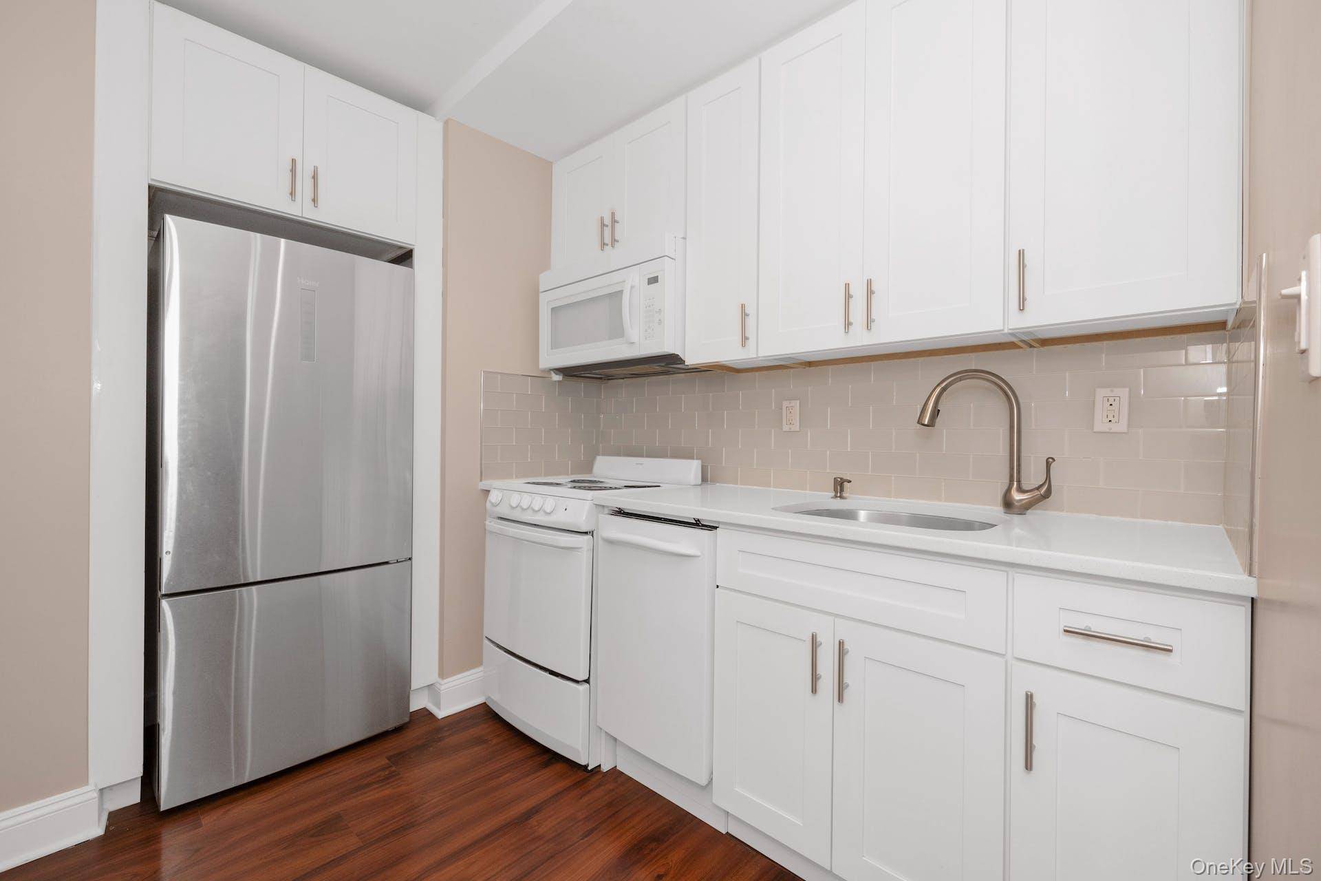 Apartamento à Venda em White Plains - Nova Iorque - EUA - 7
