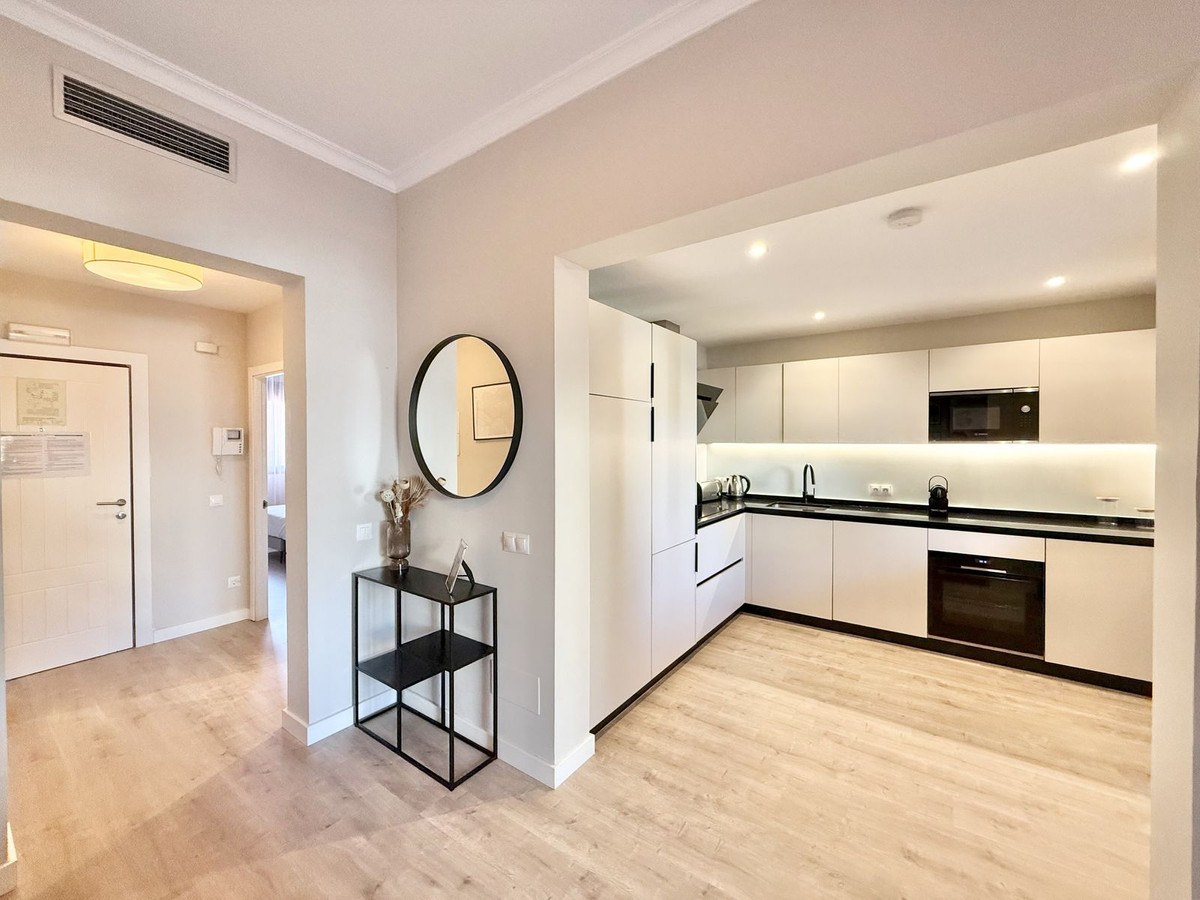 Apartamento com 1 Quarto à Venda em Benahavís - Costa del Sol - 3