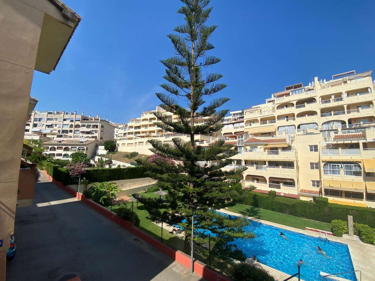 Apartamento com 1 Quarto à Venda em Benalmádena - Costa del Sol - 2