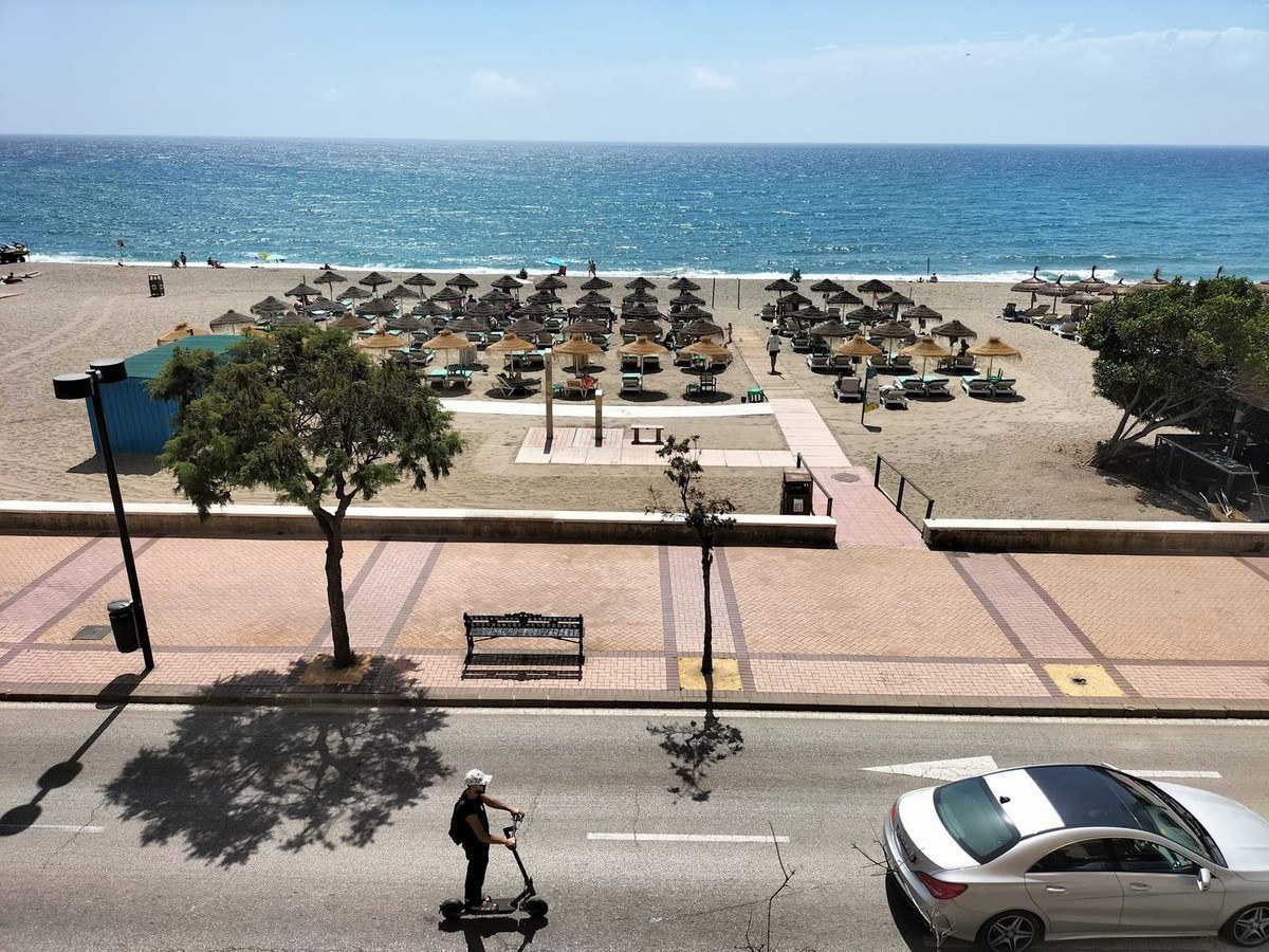 Apartamento com 1 Quarto à Venda em Fuengirola - Costa del Sol - 1