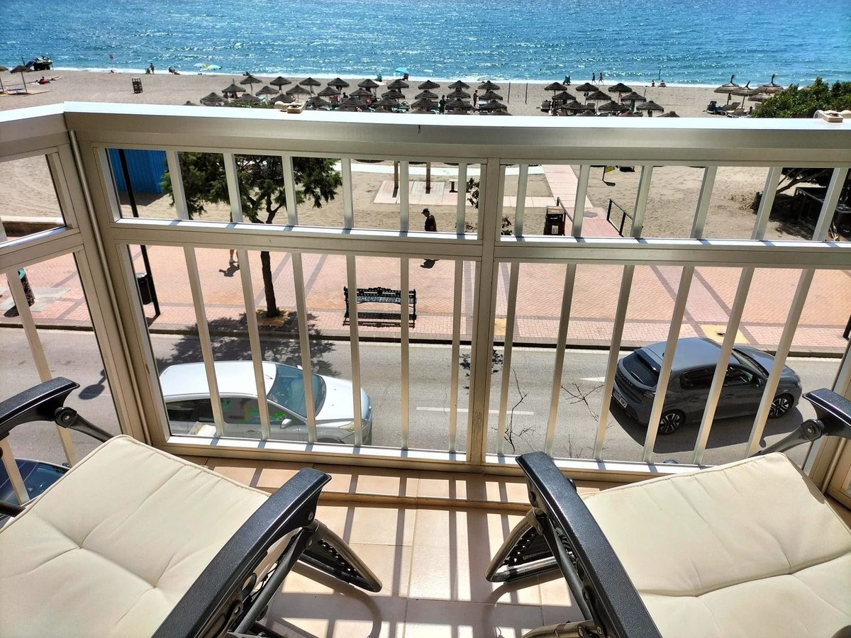 Apartamento com 1 Quarto à Venda em Fuengirola - Costa del Sol - 2