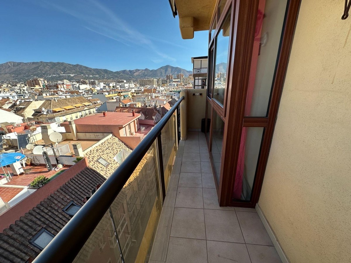 Apartamento com 1 Quarto à Venda em Fuengirola - Costa del Sol - 1