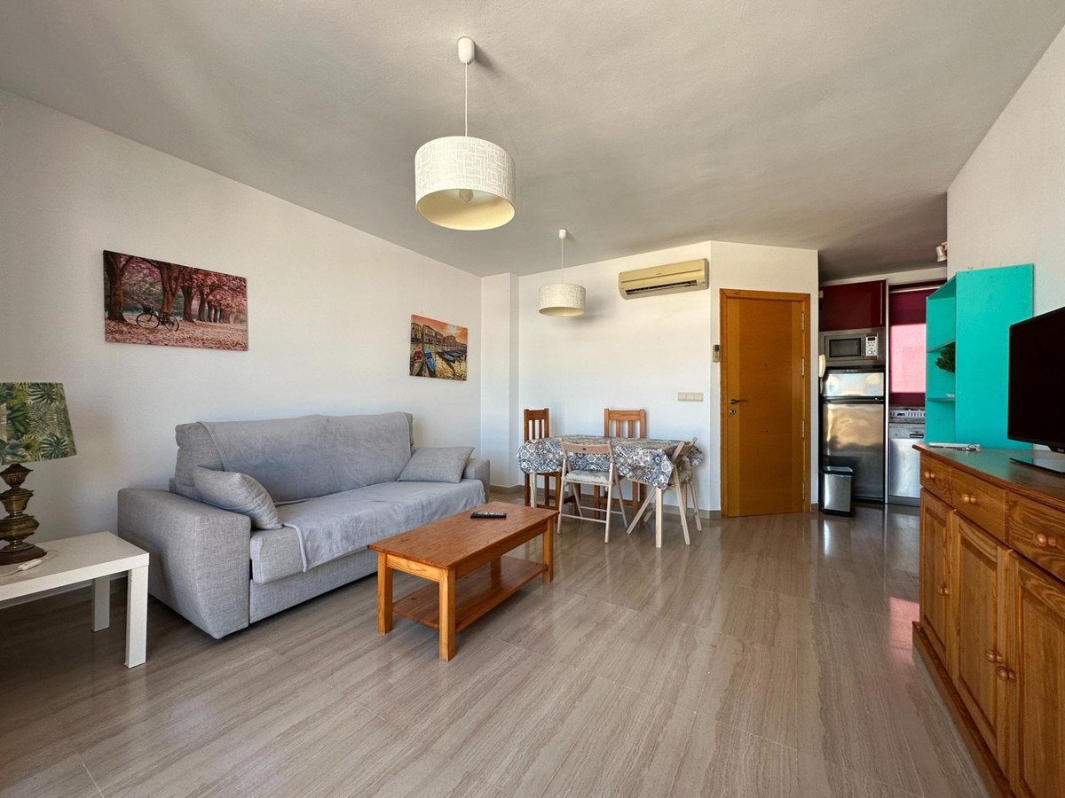 Apartamento com 1 Quarto à Venda em Fuengirola - Costa del Sol - 2