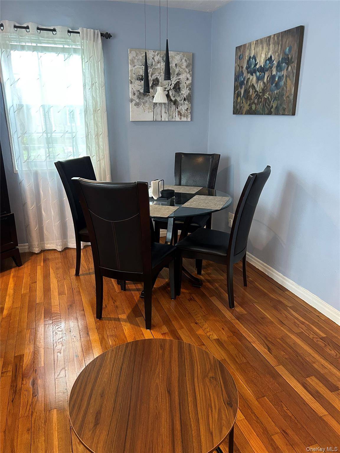 1 Bedroom Home for Sale in Bayside - New York - USA - 2