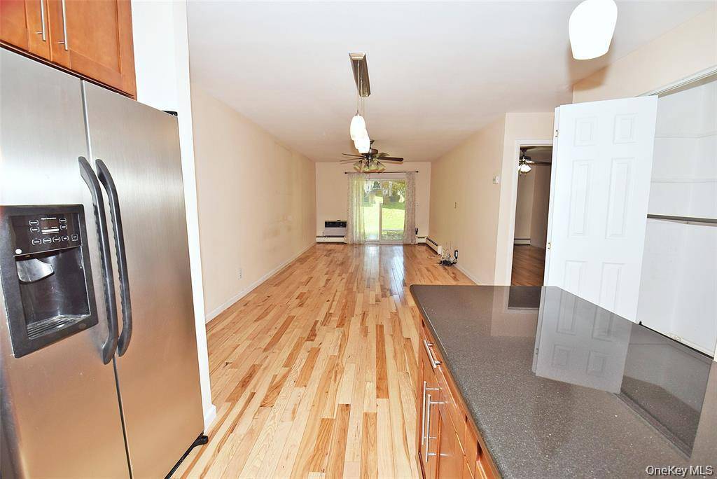 Apartamento de 1 Dormitorio en Venta en Bayside - Nueva York - EE. UU. - 4