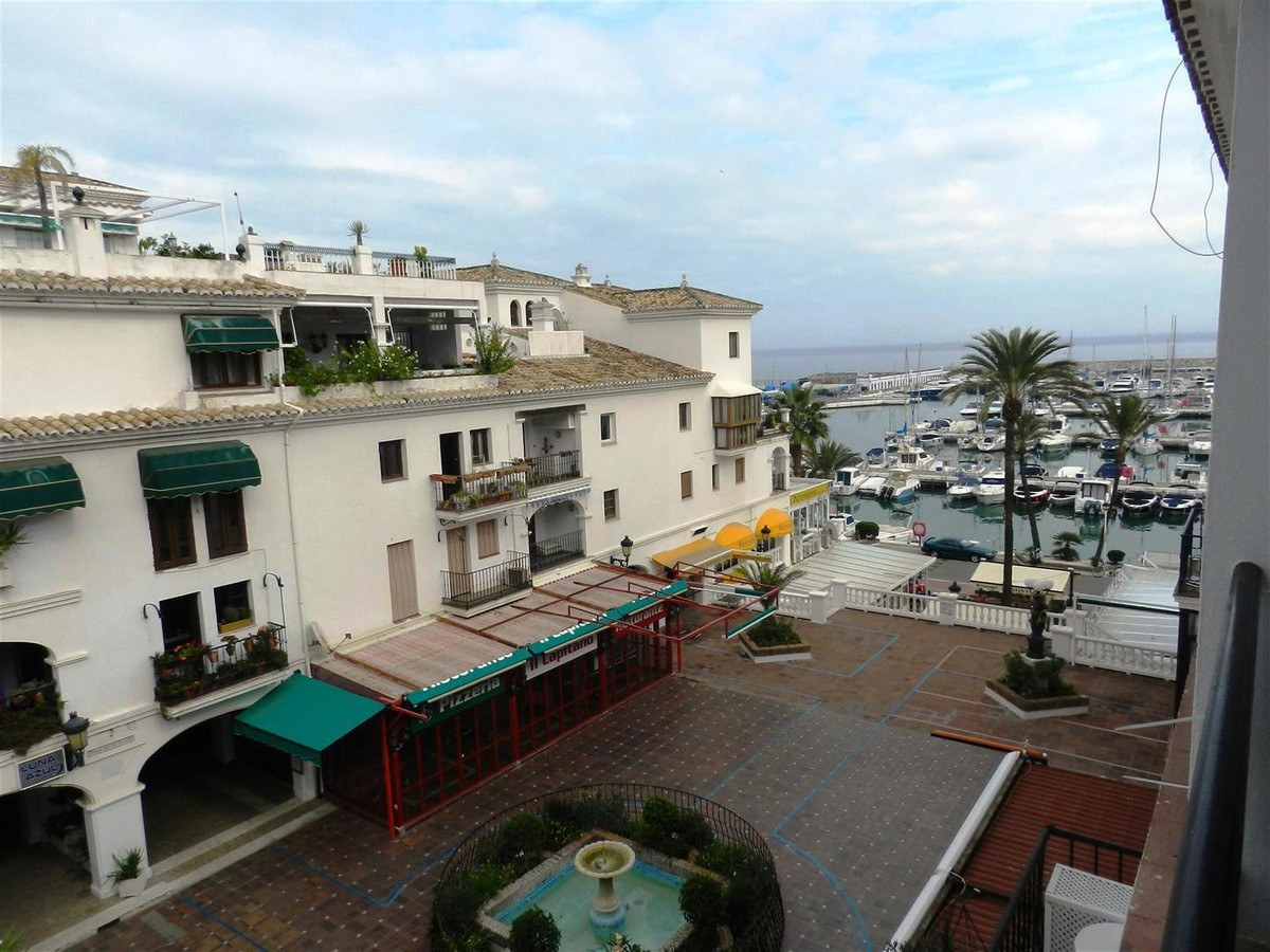 Apartamento de 1 Dormitorio en Venta en Benalmádena, Costa del Sol - 4